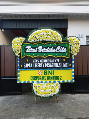 Papan Bunga Duka di Panyabungan