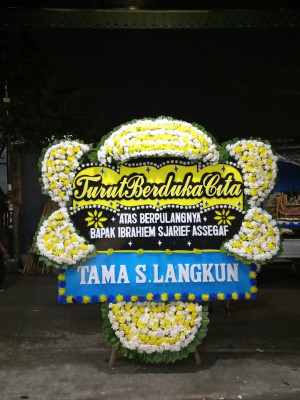 Papan Bunga Duka di Panyabungan